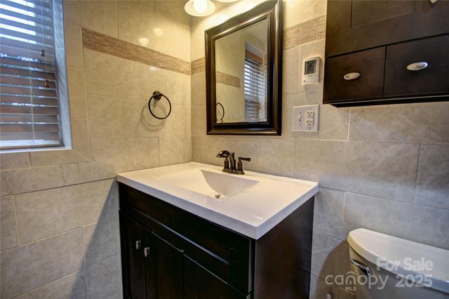 119 Pleasant Hill Circle, Waynesville, NC 28786