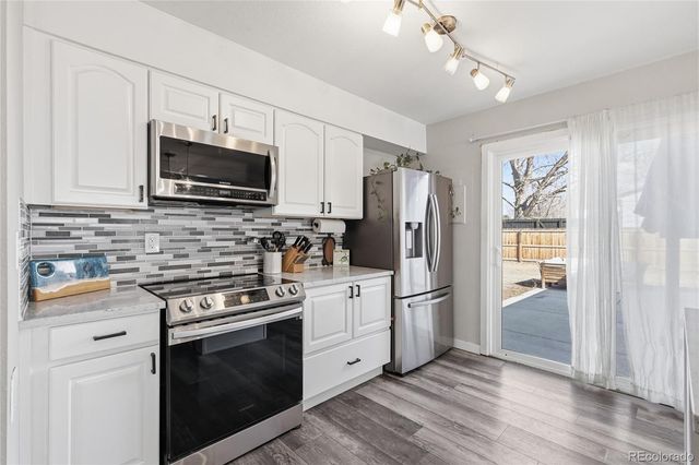 1090 S Newark Street, Aurora, CO 80012