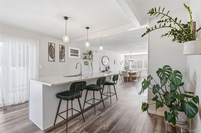 1090 S Newark Street, Aurora, CO 80012