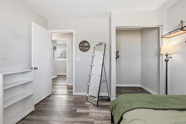 1090 S Newark Street, Aurora, CO 80012