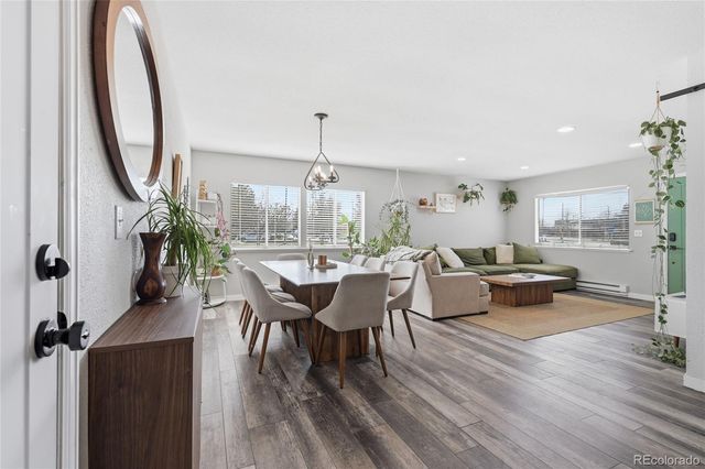 1090 S Newark Street, Aurora, CO 80012