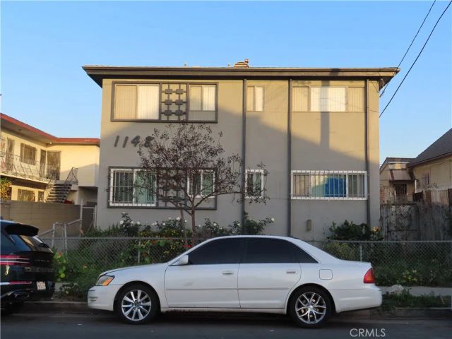 1148 Fedora, Los Angeles, CA 90006