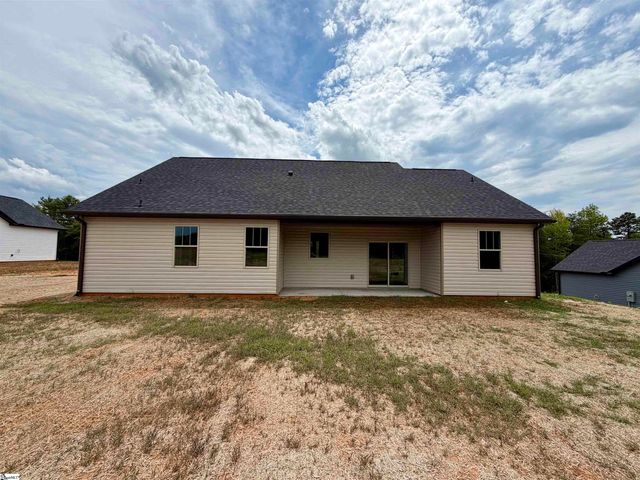 511 Bill Lattimore Road, Chesnee, SC 29323
