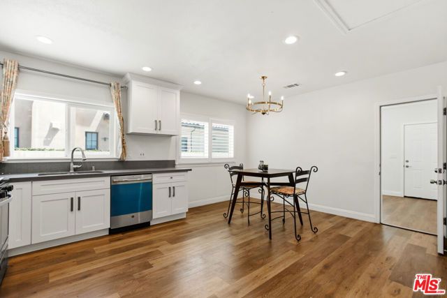 720 S 3rd Avenue, Arcadia, CA 91006
