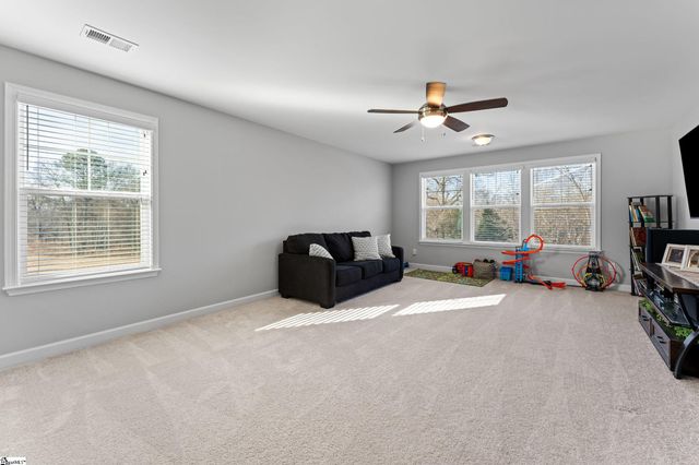 780 Oak Hill Lane, Belton, SC 29627