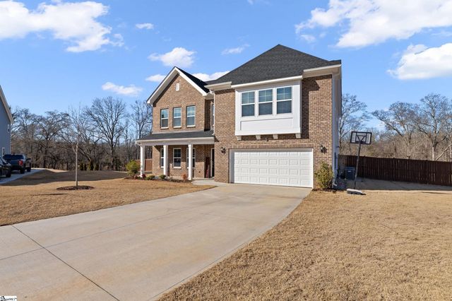 780 Oak Hill Lane, Belton, SC 29627
