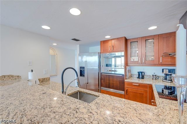 17080 Harbour Point DR 916, Fort Myers, FL 33908