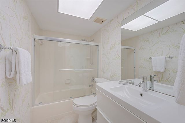 17080 Harbour Point DR 916, Fort Myers, FL 33908