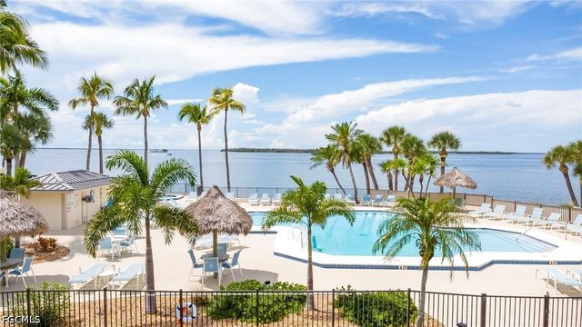 17080 Harbour Point DR 916, Fort Myers, FL 33908