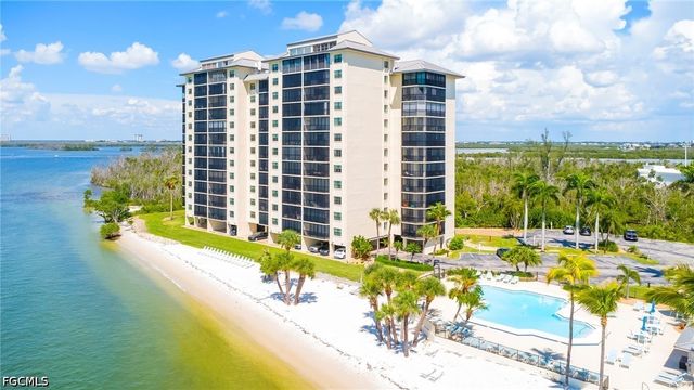 17080 Harbour Point DR 916, Fort Myers, FL 33908
