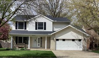 21384 Deerfield Drive, Woodhaven, MI 48183