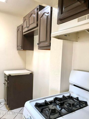 801 DELHI Drive, Socorro, TX 79927