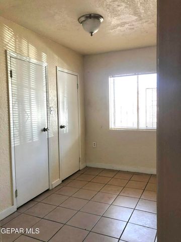 801 DELHI Drive, Socorro, TX 79927
