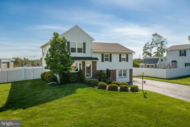 225 ARUNDEL AVE, Horsham, PA 19044