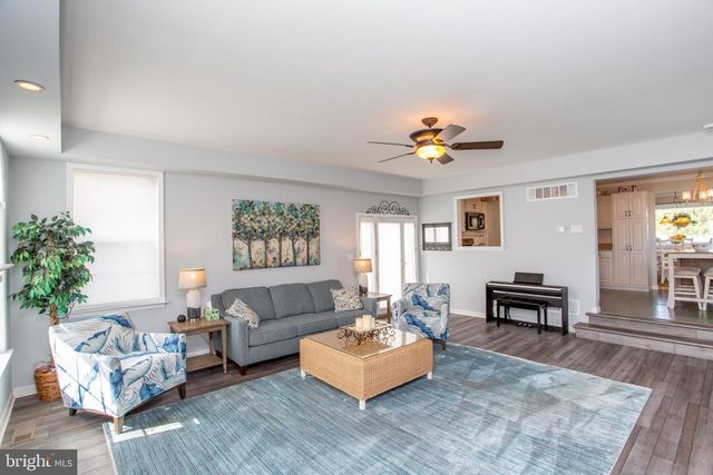 225 ARUNDEL AVE, Horsham, PA 19044