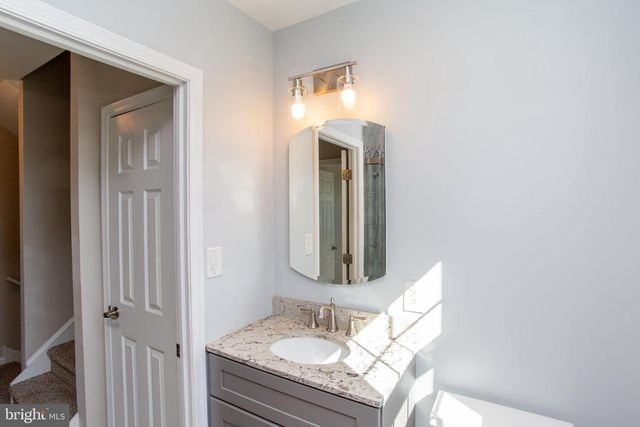 225 ARUNDEL AVE, Horsham, PA 19044