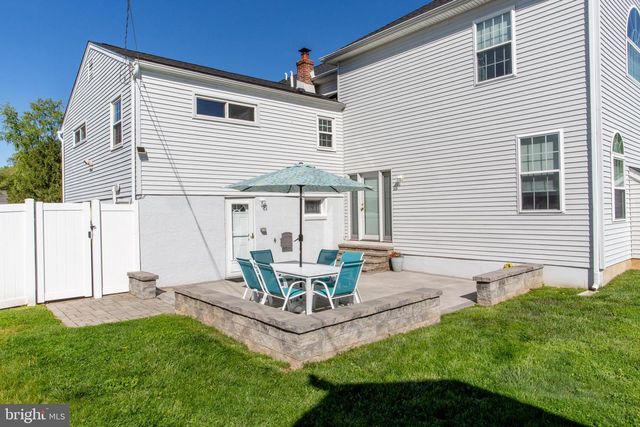225 ARUNDEL AVE, Horsham, PA 19044