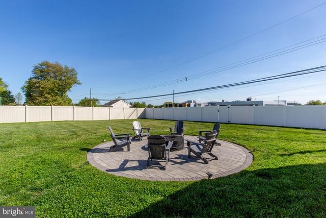 225 ARUNDEL AVE, Horsham, PA 19044
