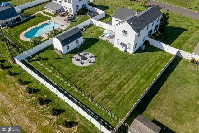 225 ARUNDEL AVE, Horsham, PA 19044