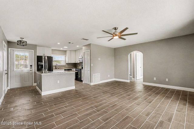 434 Newgate Street NW, Palm Bay, FL 32907