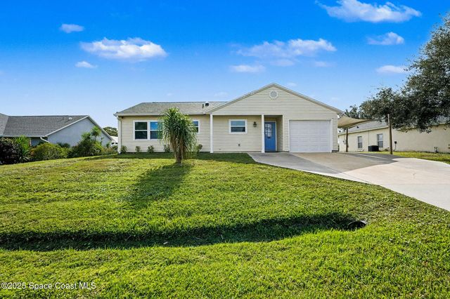 434 Newgate Street NW, Palm Bay, FL 32907