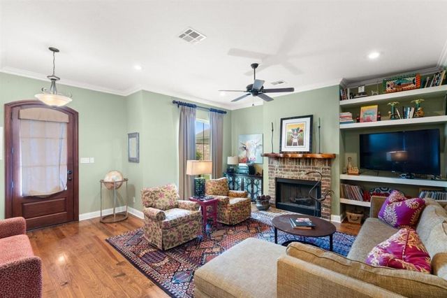 624 Becky Lane, Lake Charles, LA 70605