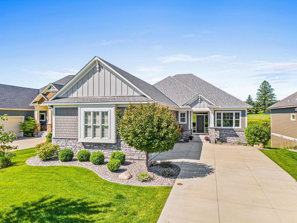 1972 Annika Drive N, Lake Elmo, MN 55042