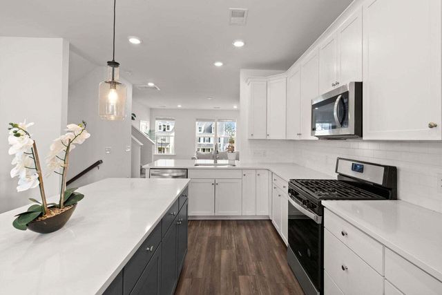 148 Yorkshire Drive, Moncks Corner, SC 29461