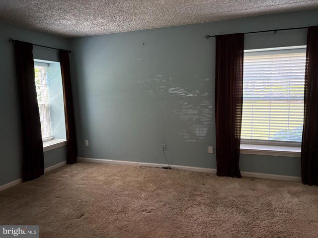 801 DEER RUN, Norristown, PA 19403