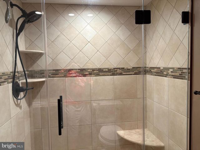 801 DEER RUN, Norristown, PA 19403