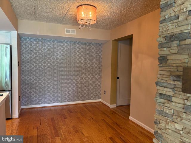 801 DEER RUN, Norristown, PA 19403