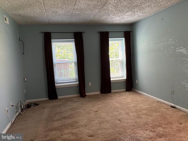 801 DEER RUN, Norristown, PA 19403
