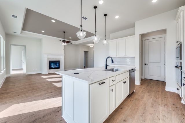 1901 Cascada Way, Little Elm, TX 75068