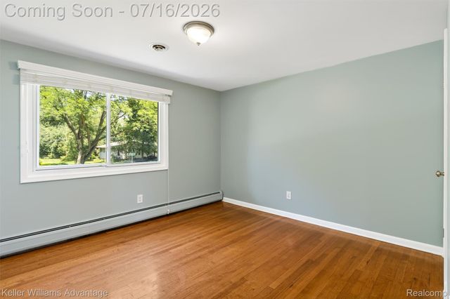 6711 Woodside Trail, West Bloomfield Charter Township, MI 48322