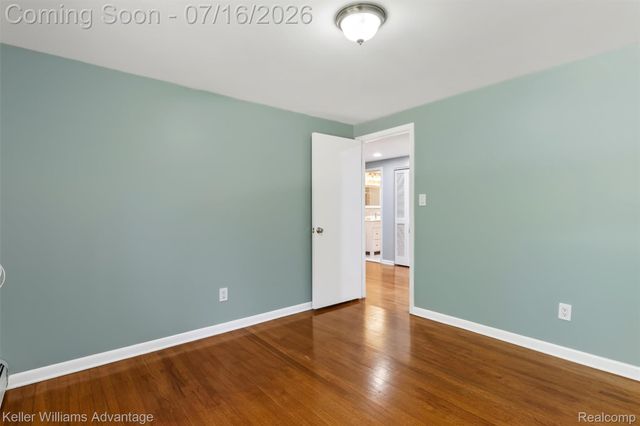 6711 Woodside Trail, West Bloomfield Charter Township, MI 48322
