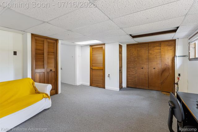 6711 Woodside Trail, West Bloomfield Charter Township, MI 48322
