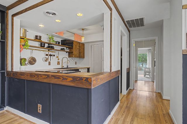 218 Harpers Mill Ct, Hermitage, TN 37076