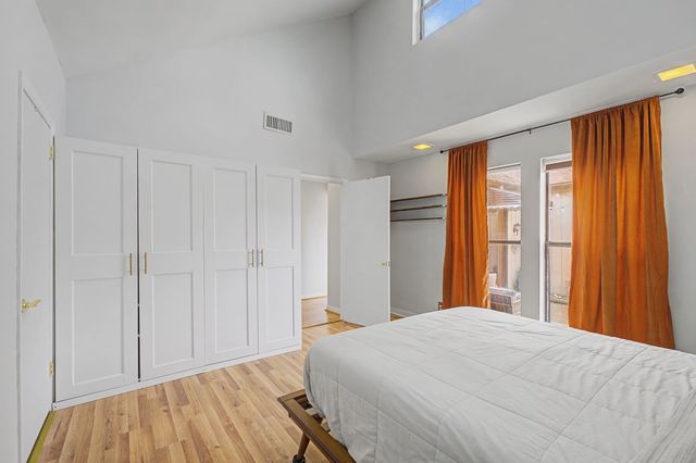 218 Harpers Mill Ct, Hermitage, TN 37076