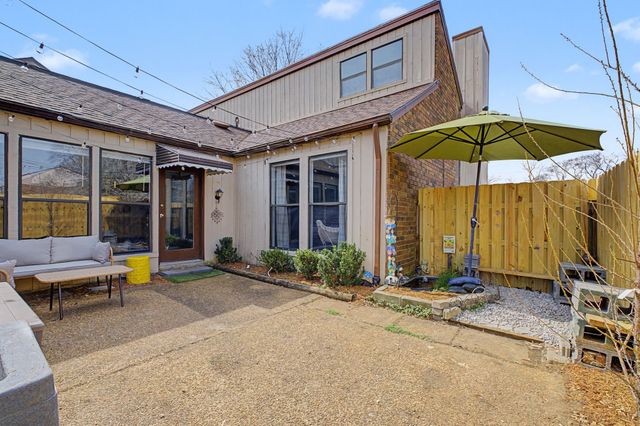 218 Harpers Mill Ct, Hermitage, TN 37076