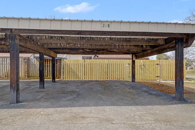 218 Harpers Mill Ct, Hermitage, TN 37076