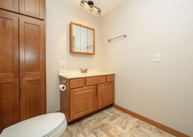 812 4th Street, Parkersburg, IA 50665