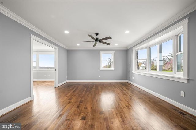 21611 SLIDELL RD, Boyds, MD 20841