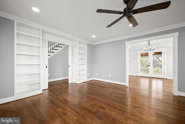 21611 SLIDELL RD, Boyds, MD 20841