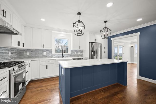 21611 SLIDELL RD, Boyds, MD 20841