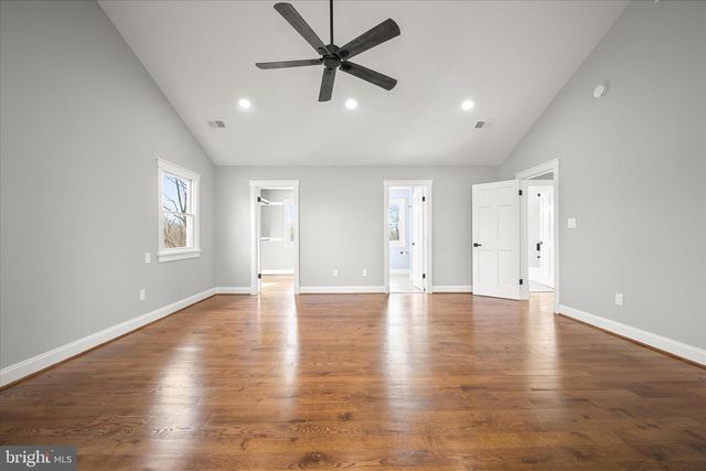 21611 SLIDELL RD, Boyds, MD 20841