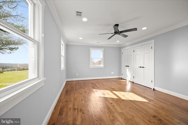 21611 SLIDELL RD, Boyds, MD 20841