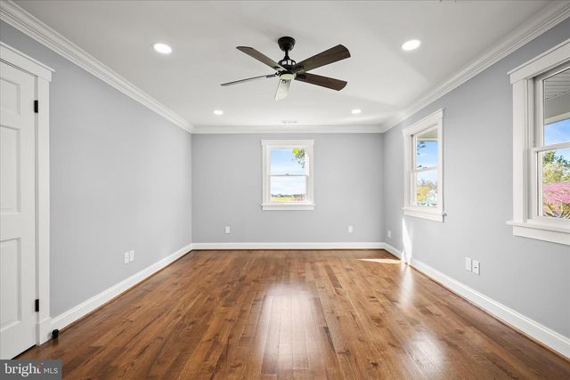 21611 SLIDELL RD, Boyds, MD 20841