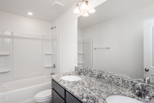 18 Cedar Run Court 11, Benson, NC 27504