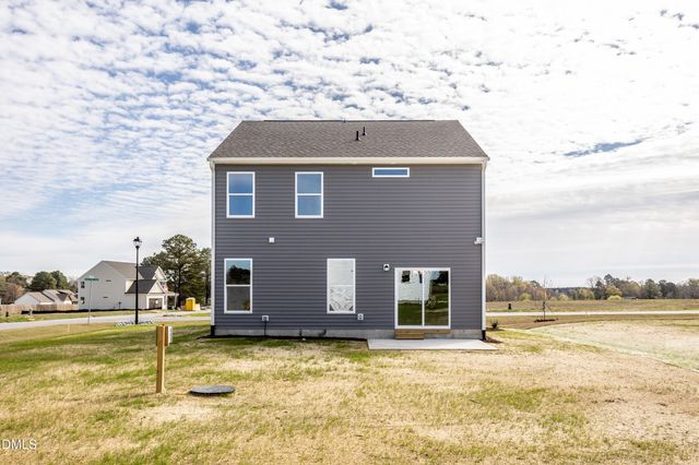 18 Cedar Run Court 11, Benson, NC 27504