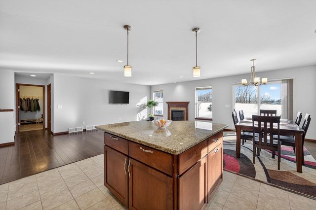 5 Rustling Birch Court, Verona, WI 53593